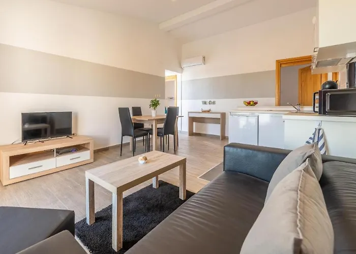 Luka Maslina Apartment