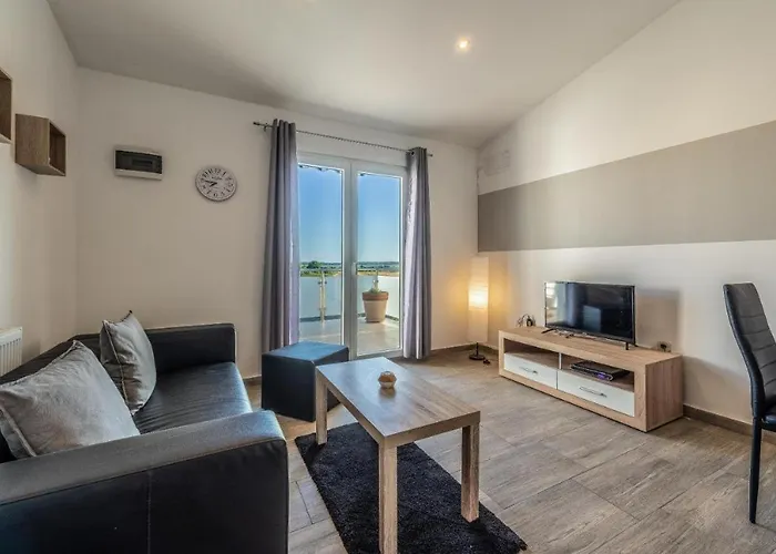 Luka Maslina Apartment Vrana (Zadar)